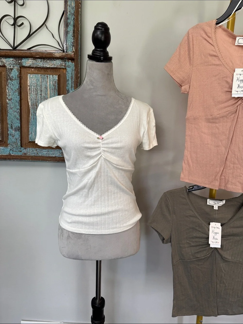 Hippie Rose V-Neck Ruched Tee — White, Blush, Olive bundle NWT M - Picture 2 of 7